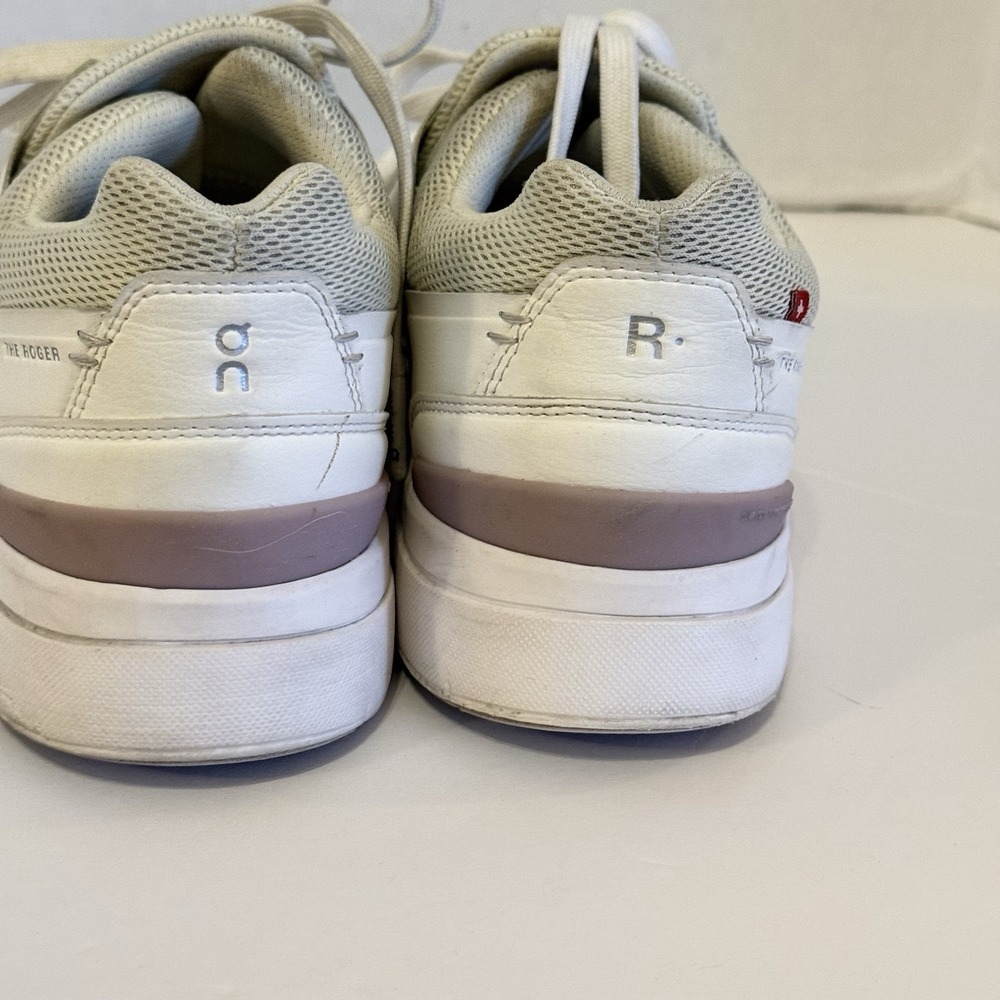 On Cloud The Roger Advantage Sneakers Women's Size 8.5 White & Mauve - Picture 6 of 16